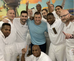 Tim Tebow makes surprise visit to maximum security prison, shares Gospel with inmates