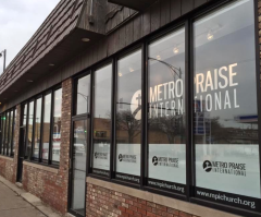 Chicago threatens to temporarily close churches that defy gathering restrictions