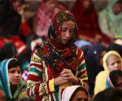 Pakistani Christian girl beaten by family employers for refusing to convert to Islam