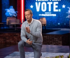 Kirk Cameron urges fans to pray against evil that could threaten America's security