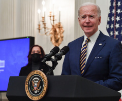 Biden condemns 'political extremism' in National Prayer Breakfast speech