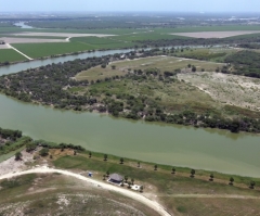 Texas Rangers save 6-m-o baby smugglers threw into Rio Grande after breaking mom's leg