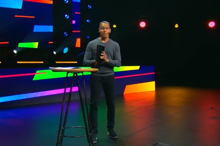 5K attend first indoor services at Rock Church in over 1 year; pastor says it feels like 'Christmas'