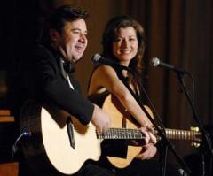 Amy Grant's family honors injured singer with emotional performance after bike accident
