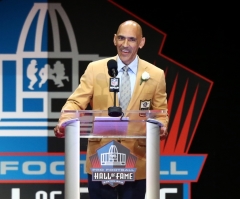 Former NFL coach, wife have fostered over 100 children, adopted 8: 'They need love'