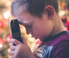 Expert offers tips for passing faith to children as most parents don't think its 'very important'