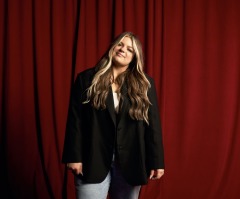 ‘Life is worthwhile' because of Jesus, says Anna Golden; singer bears her heart in new single (exclusive)