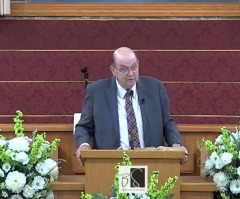Pastor apologizes for saying he wouldn't convict rapist if woman was wearing shorts 