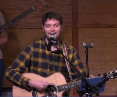 Married worship leader arrested, fired after charges of sexually assaulting 16-year-old at church