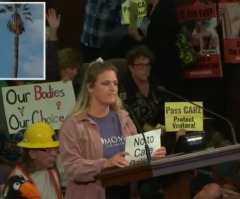 Mayor silences Christian mom at Calif. city council meeting: 'We don't do prayer'