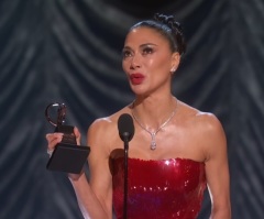 Pussycat Dolls singer Nicole Scherzinger thanks God after winning Tony Award