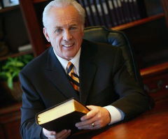 John MacArthur — A 5-talent man of God