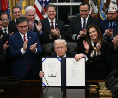 Trump's week in review: Syrian president visits White House, gov't shutdown ends, BBC apologizes