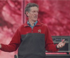 Passion 2026: Cliffe Knechtle fields students’ toughest questions, from sexuality to God's existence