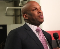 Donnie McClurkin says he’s praying for man who accused him of rape, sexual assault