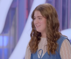 Teenage Chick-fil-A worker brings fellow 'American Idol' hopeful to tears by performing her original song