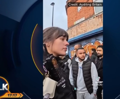 Christians praise police officer for defending street preacher's rights