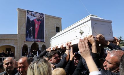 Lebanese Christians mourn priest killed amid escalating violence