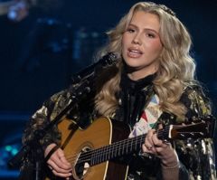 Carrie Underwood sends gift to 'American Idol' contestant who went viral for making her cry
