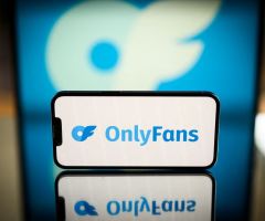 OnlyFans creator charged for using young girl to attract male attention, generate income: report