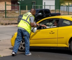 ‘Make the Gospel visible’: Kansas church gives away $4K in free gas cards to commuters