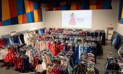 ‘Surrounded by love’: Texas megachurch gives away free prom dresses 