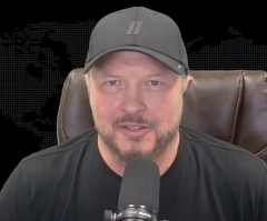 Pastor Larry Ragland apologizes after GOP congressman disputes UFO briefing claims: 'I want to own it'