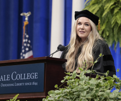 Erika Kirk urges Hillsdale grads to 'live rightly' in commencement speech