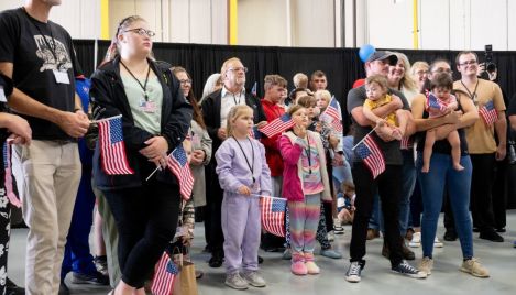 Trump authorizes admission of 10K additional white South African refugees 