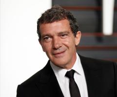 Antonio Banderas tells Pope Leo how he was 'captivated by the spell of God'