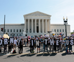 Supreme Court rejects Trump order limiting birthright citizenship