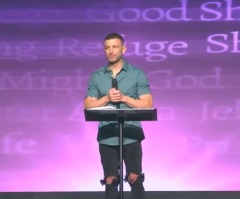 Former megachurch Pastor Tavner Smith fundraising for new church building after bankruptcy