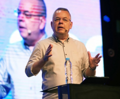 Andrew Brunson calls on Arise Asia delegates to pray same prayer that led to his imprisonment 