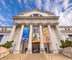 How the Smithsonian quietly erased America's founders