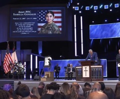 Pastors, President Trump honor fallen soldier's legacy at Texas megachurch