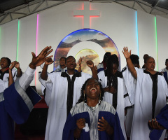 Zanzibari Christians persist in worship amid rising threats, attacks 