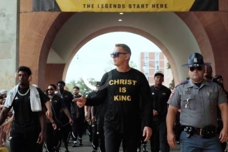 Southern Mississippi football coach wears 'Christ is King' shirt at pregame event
