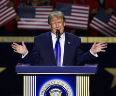 Trump promises $5K 'Trump dividend' to every American if GOP keeps Congress