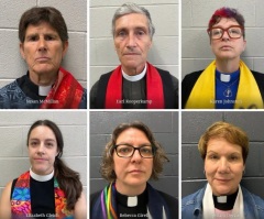 7 faith leaders arrested for trespassing at ICE office in Vermont
