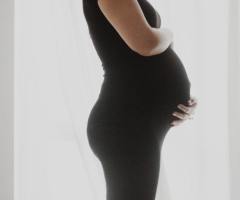 Surrogate mother who refused abortion makes emergency appeal to SCOTUS in custody dispute
