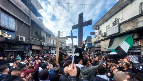 Daughter of jailed Syrian Christian leader says ordeal has bolstered her faith: 'God protected my father'