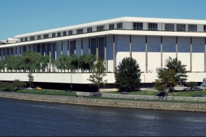 Trump's week in review: Kennedy Center closure; meeting with Armenian church leaders