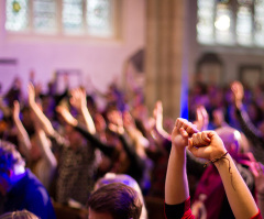 UK Evangelicals defying religious decline, with young men leading growth