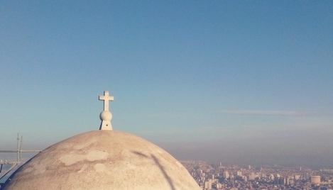 Algerian police seize Bibles as 12 Christians arrested for holding non-Muslim service