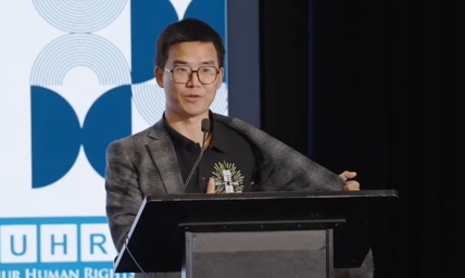 Persecuted Chinese pastor recounts torture, warns CCP 'trying to crush' religion: 'A heavy burden'