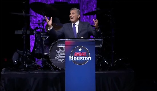 Michael Youssef urges Christians not to 'hide in our church pews': 'Roll up your sleeves of obedience' 