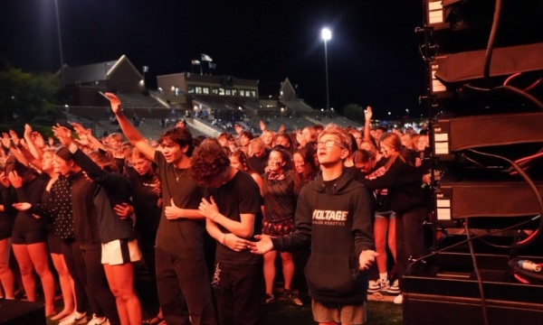 96 students baptized during high school worship events after games