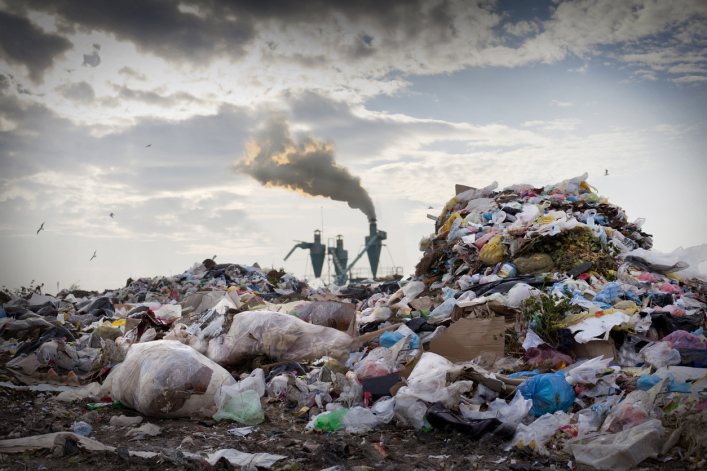 3 pollution threats deadlier than climate change in Asia