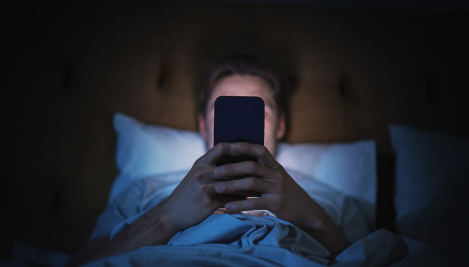 How endless scrolling is quietly discipling Christians