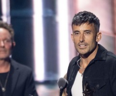 2026 Dove Awards: Phil Wickham, Josiah Queen among night's big winners as artists glorify God